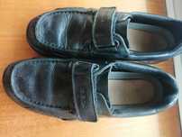 Sapatos" vela" pretos menino Geox 34