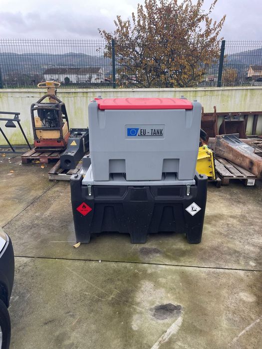 Emiliana Serbatoi 330Z1 - Depósito de Gasóleo