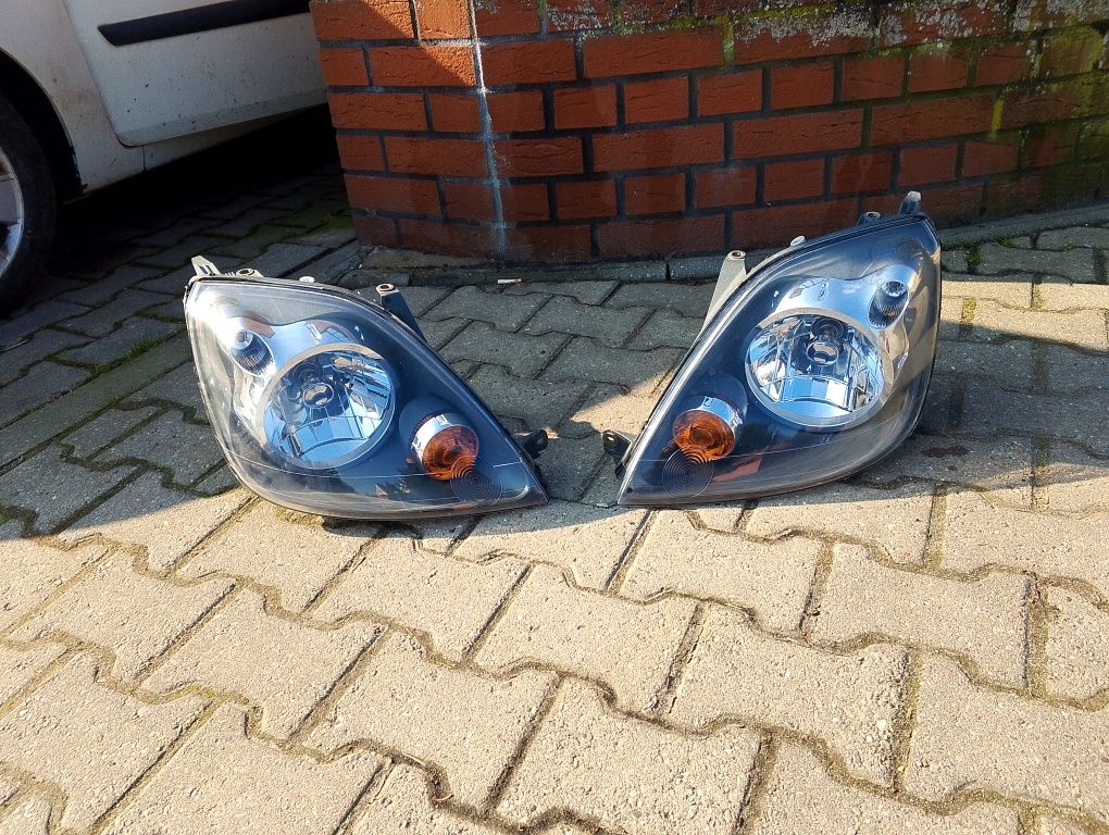 Reflektor ford fiesta V 5 01 (JH_JD_) L+P Depo