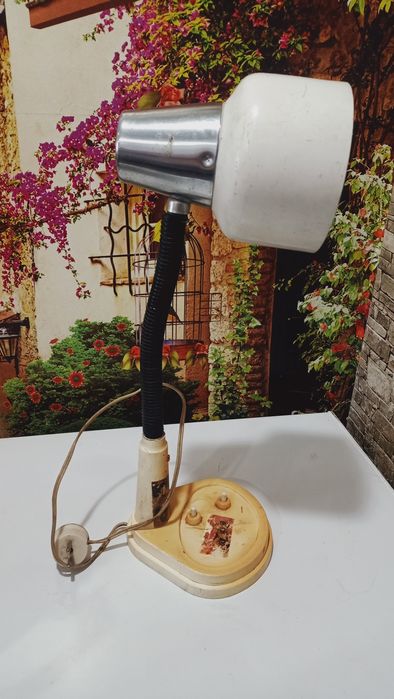 Настільна лампа СССР.