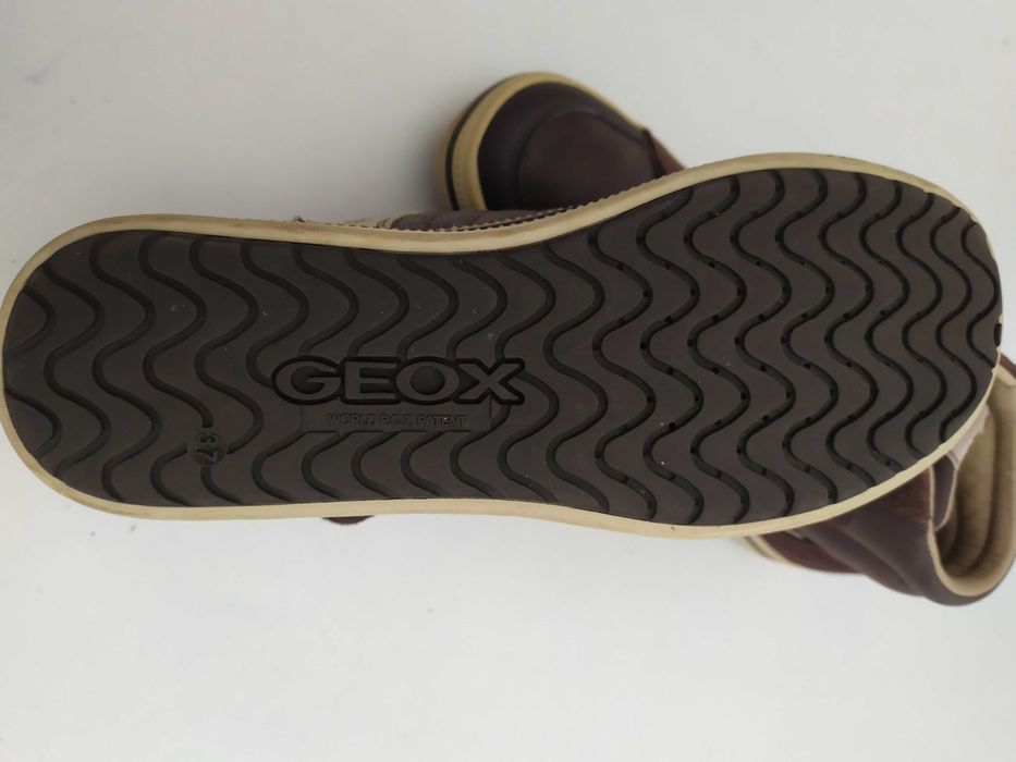 Sapatilha/bota Geox como novos