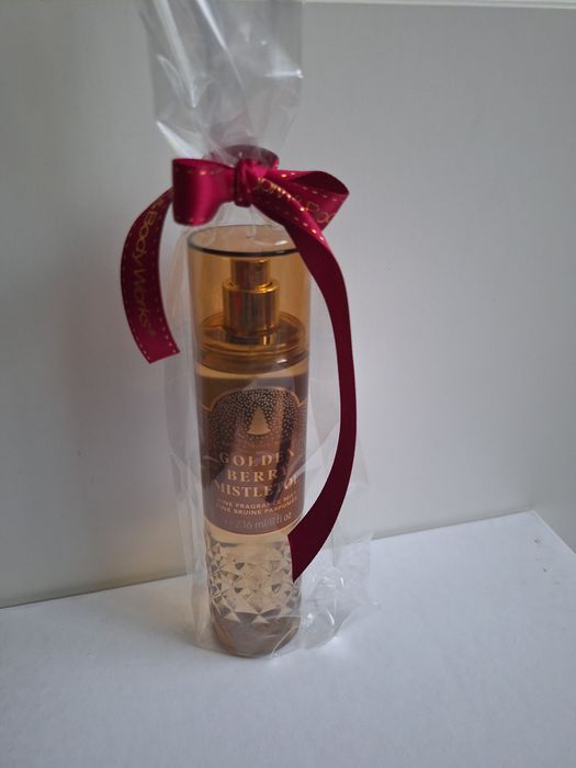 Mgiełka Bath & Body Works - Golden Berry Mistletoe