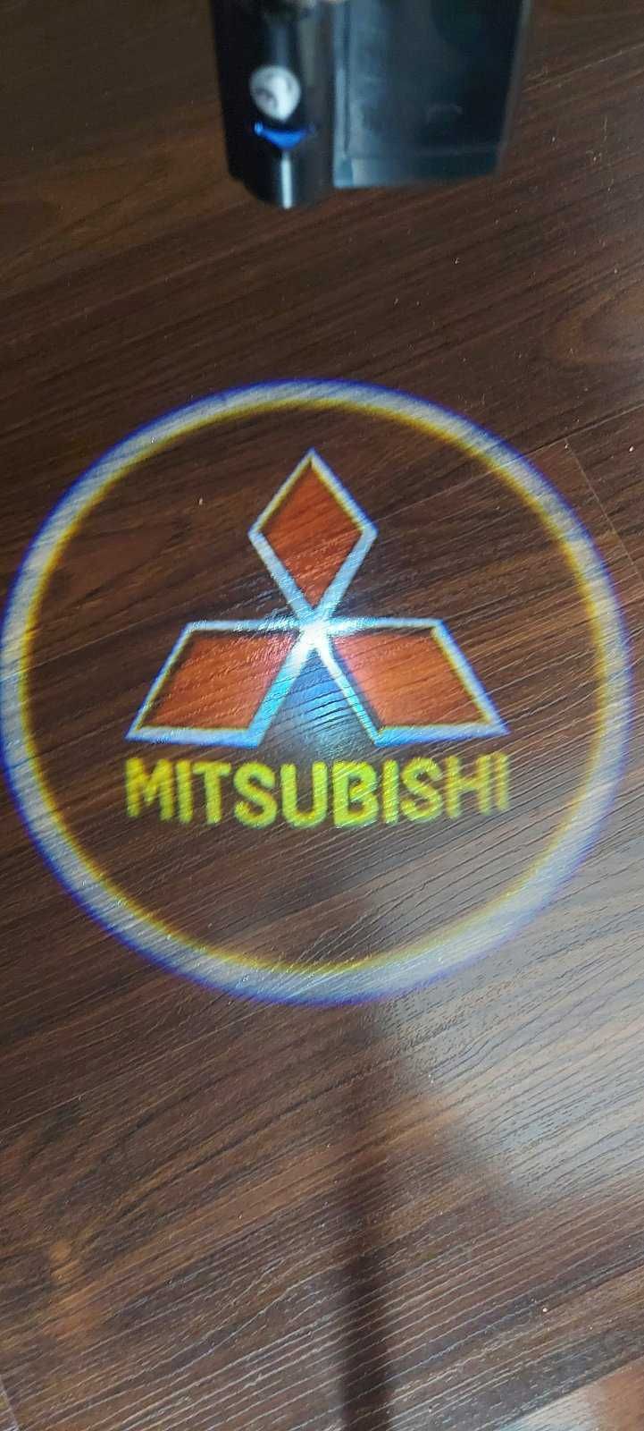 2шт. Універсальний бездротовий проектор логотип для Mitsubishi