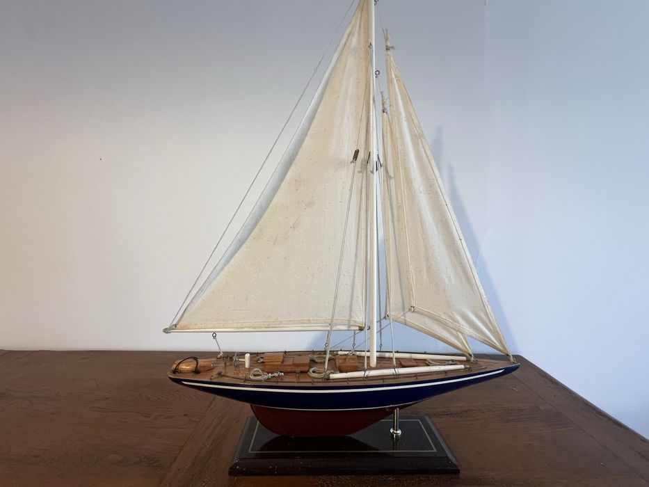 Barco decorativo em madeira - 65 x 50 cm