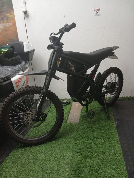 Gt 73 moto cross eletrica 2 baterias como nova