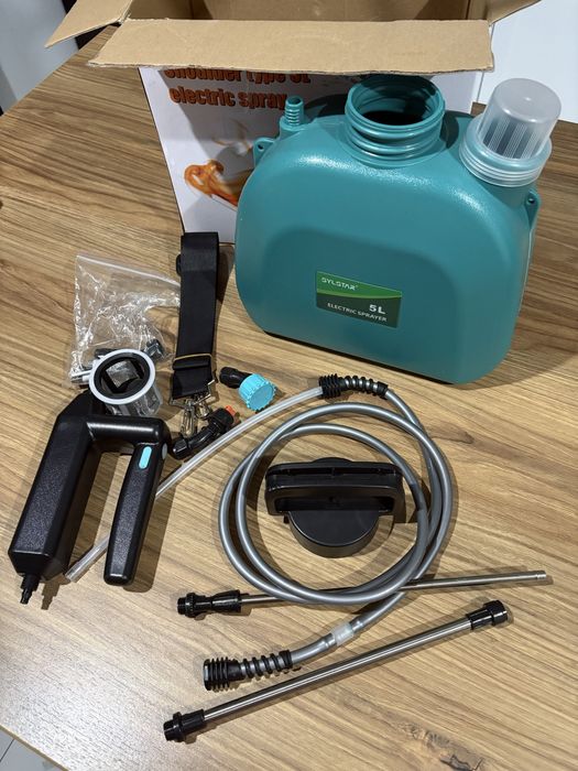 Elektryczny opryskiwacz 5l