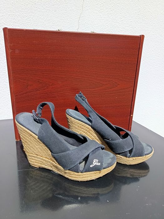 Sapatos e sandálias 37/38