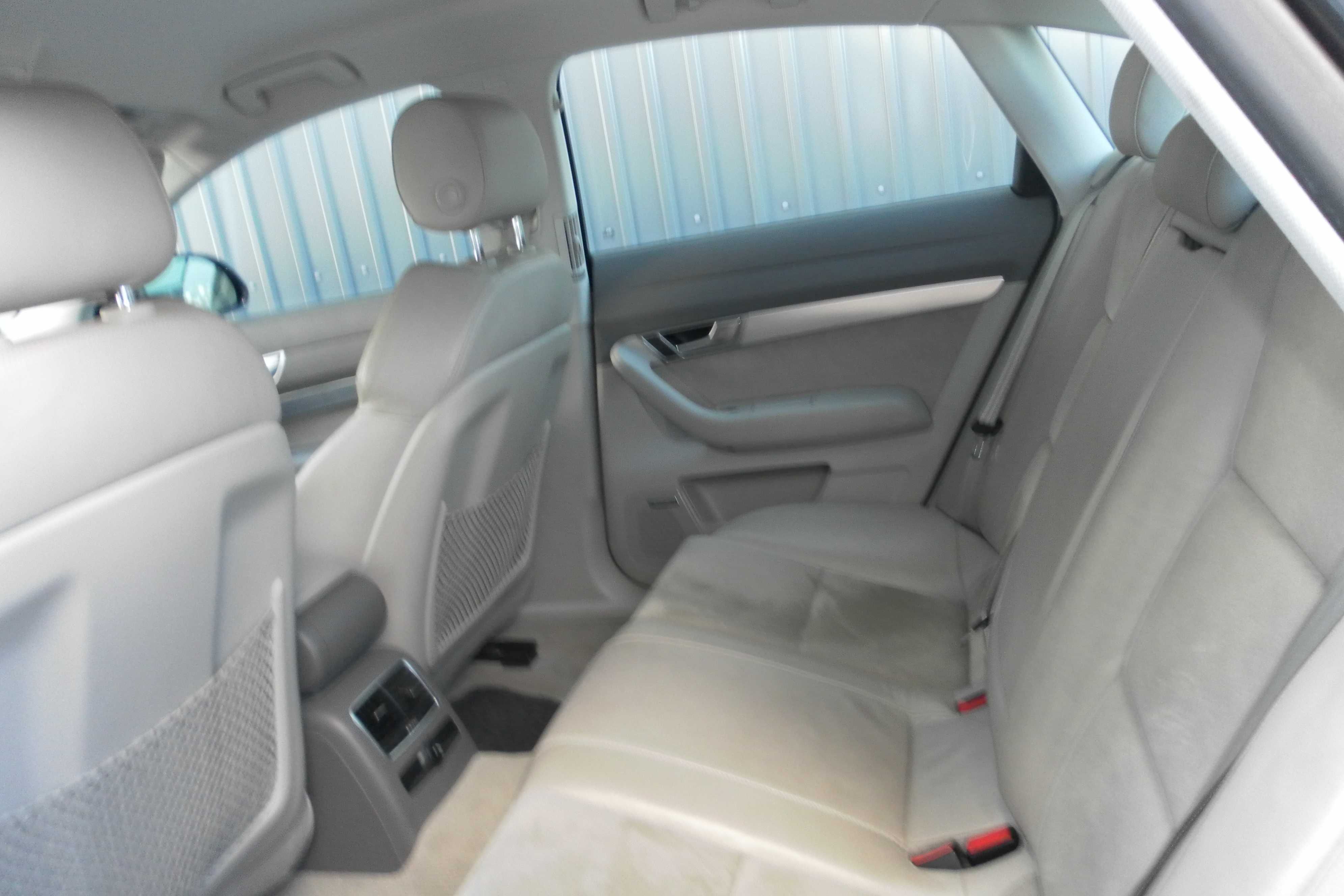 Audi A 6  SLine 2011