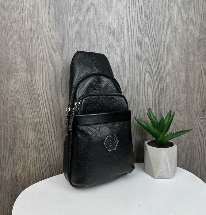 Чоловіча шкіряна мужская кожаная бананка чорна нова барсетка кожа 777