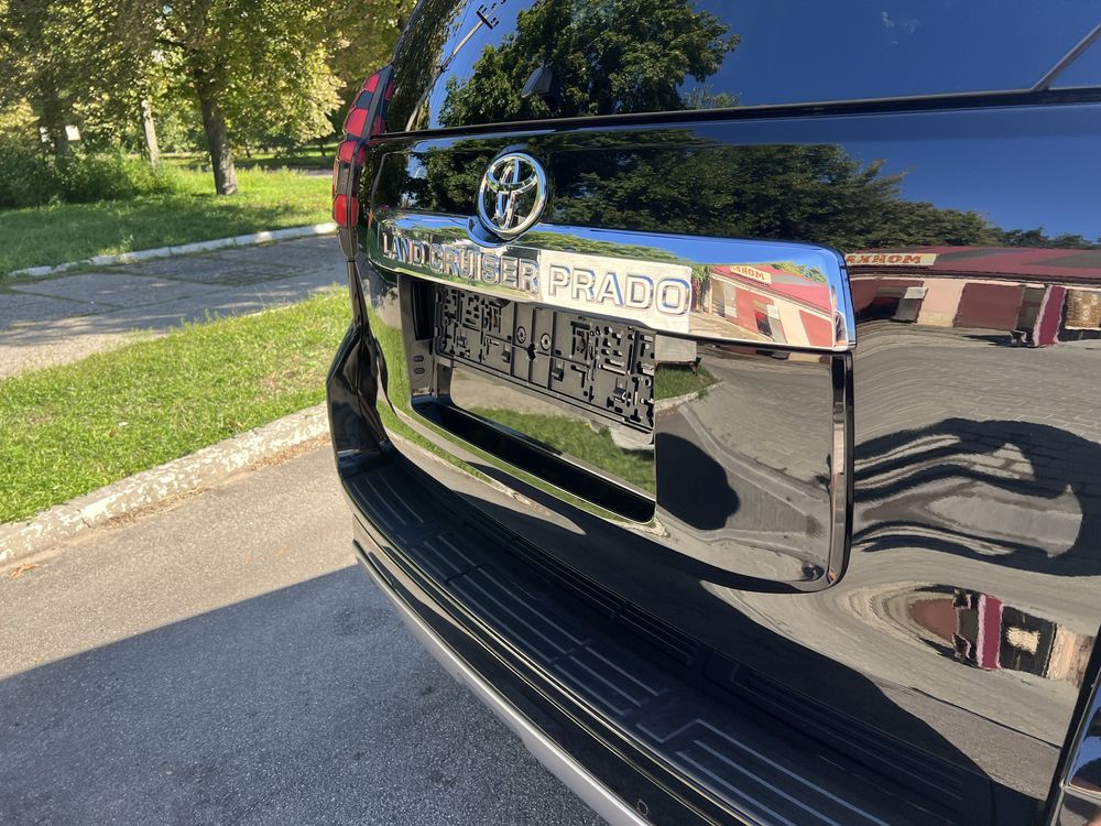 Продам Toyota Land Cruiser Prado 150 2019