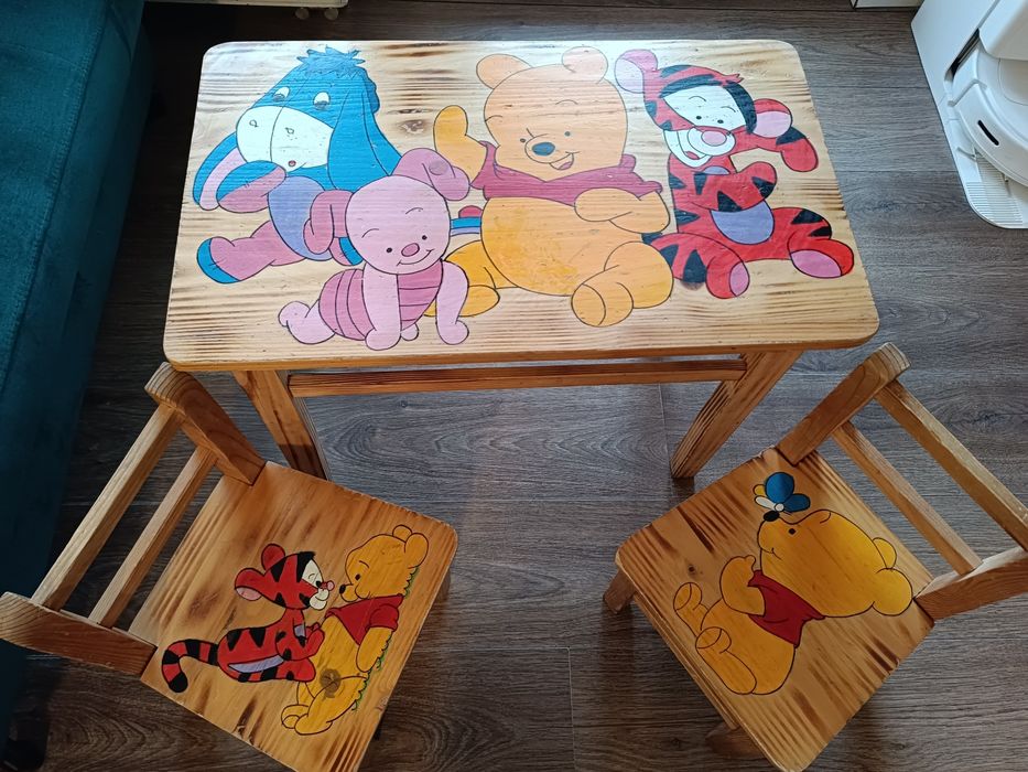 Stolik drewniany dziecięcy Kubuś Puchatek