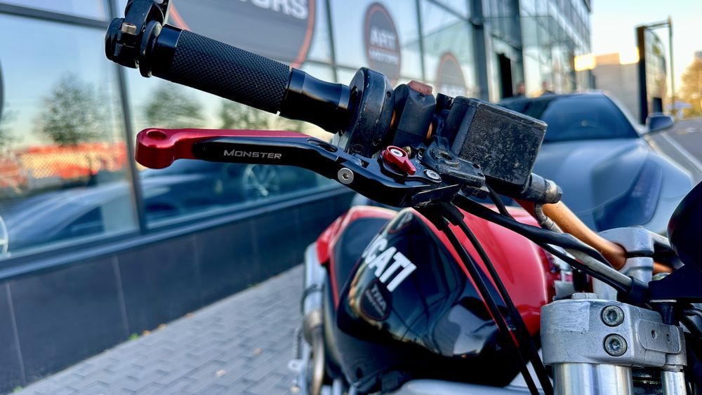 Ducati Monster 600 на документах