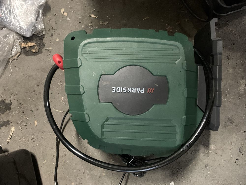 Kompresor PKS 1100 A1 z automatycznym bębnem 1100W