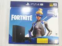 PS4 pro 1TB black