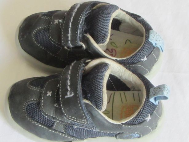 Sapatos criança marca Timberland, Nº20