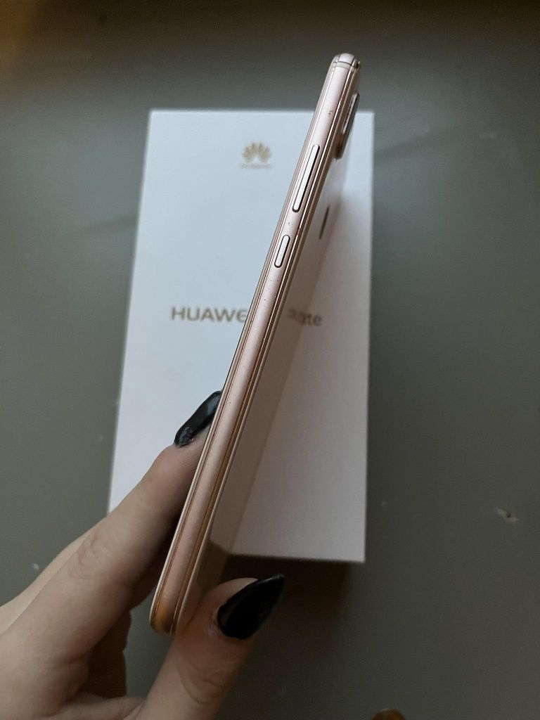 Huawei p20 lite 4/64 GB