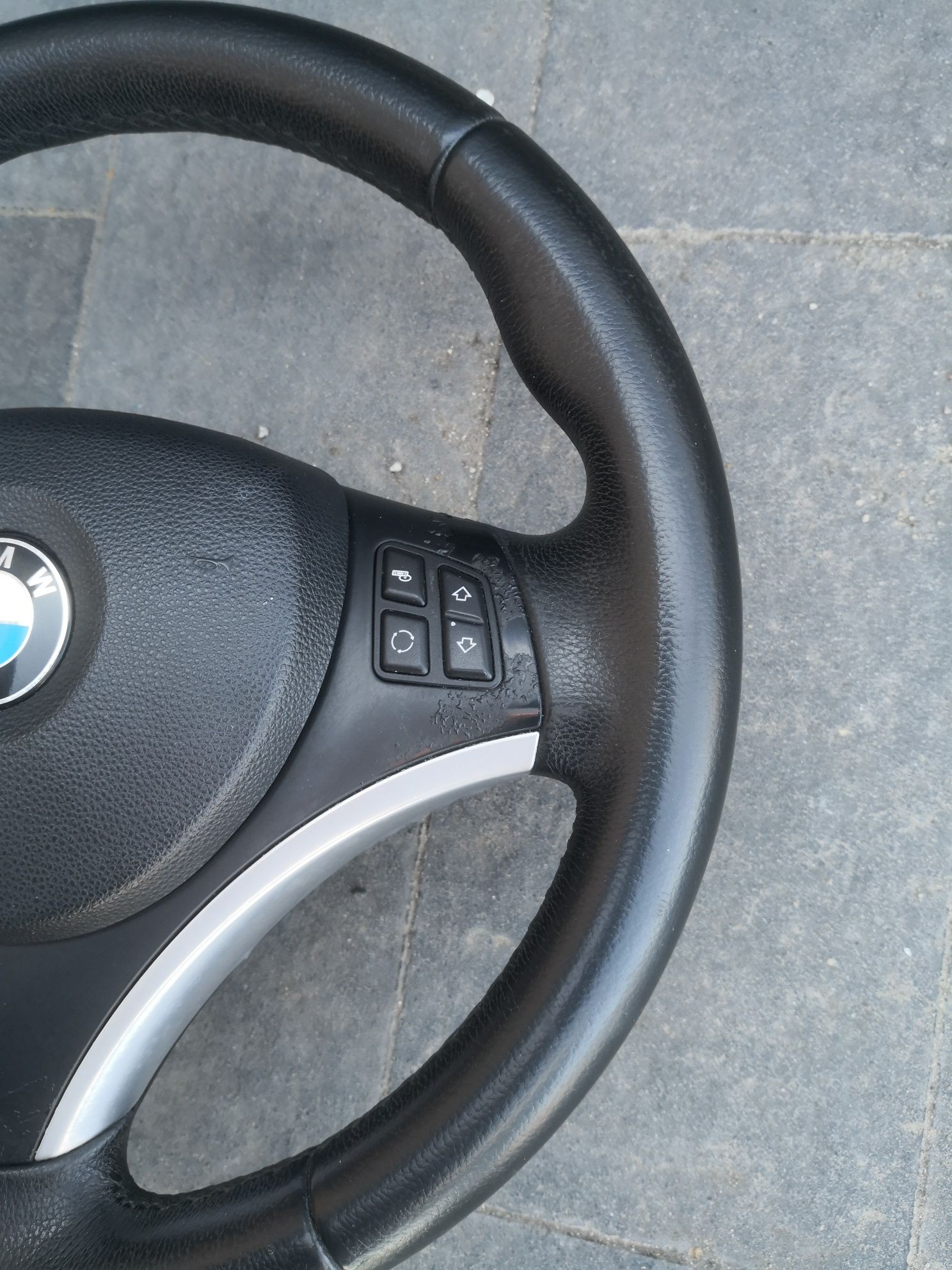 Kierownica multifunkcyjna BMW e87 e81 e82 e88 e90 e91 e92 #13