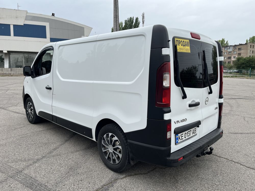 Opel Vivaro 1.6 дизель