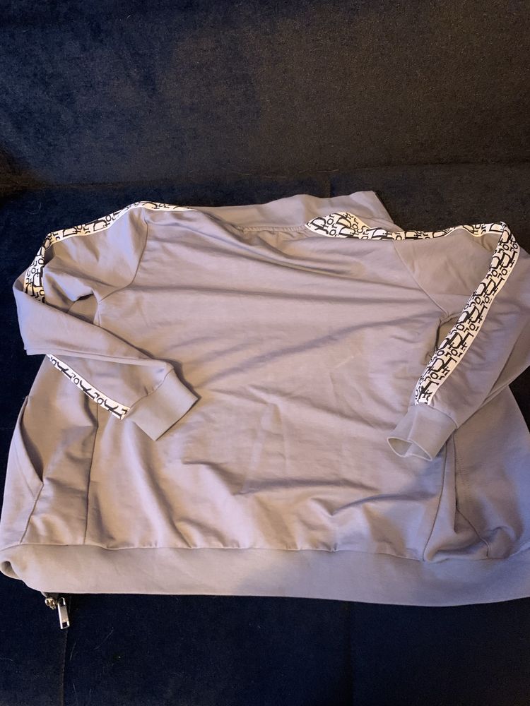 dwuczęściowy set diora bluza i spodnie rozmiar s