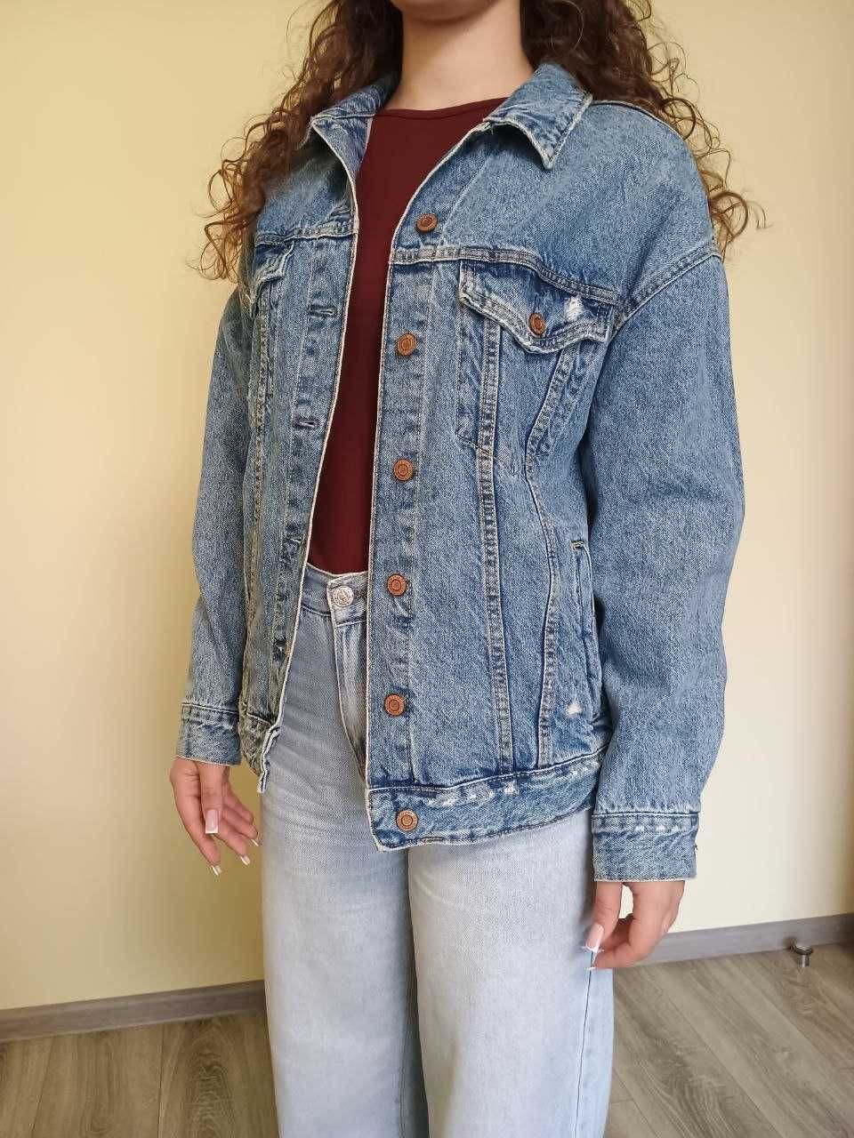 Джинсовий піджак Bershka розмір S (USA) oversize