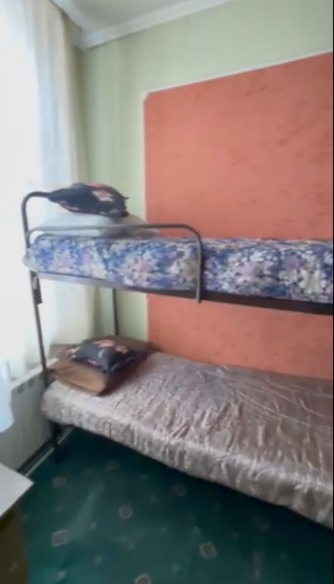 Сдам в аренду дом 180м. 7 комнат под Центр Реабилитации