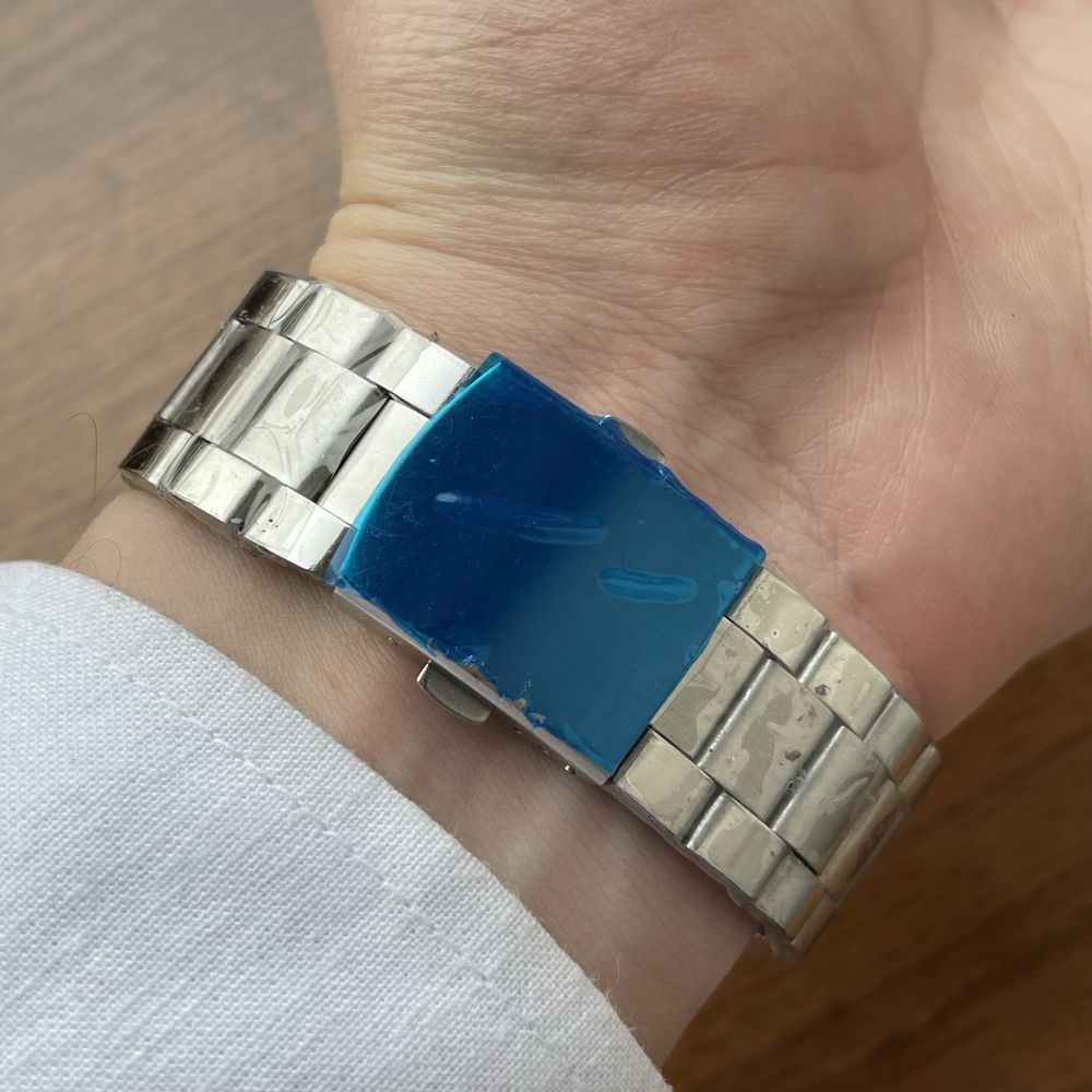 Стильний чоловічий годинник Rolex на браслеті срібного кольору