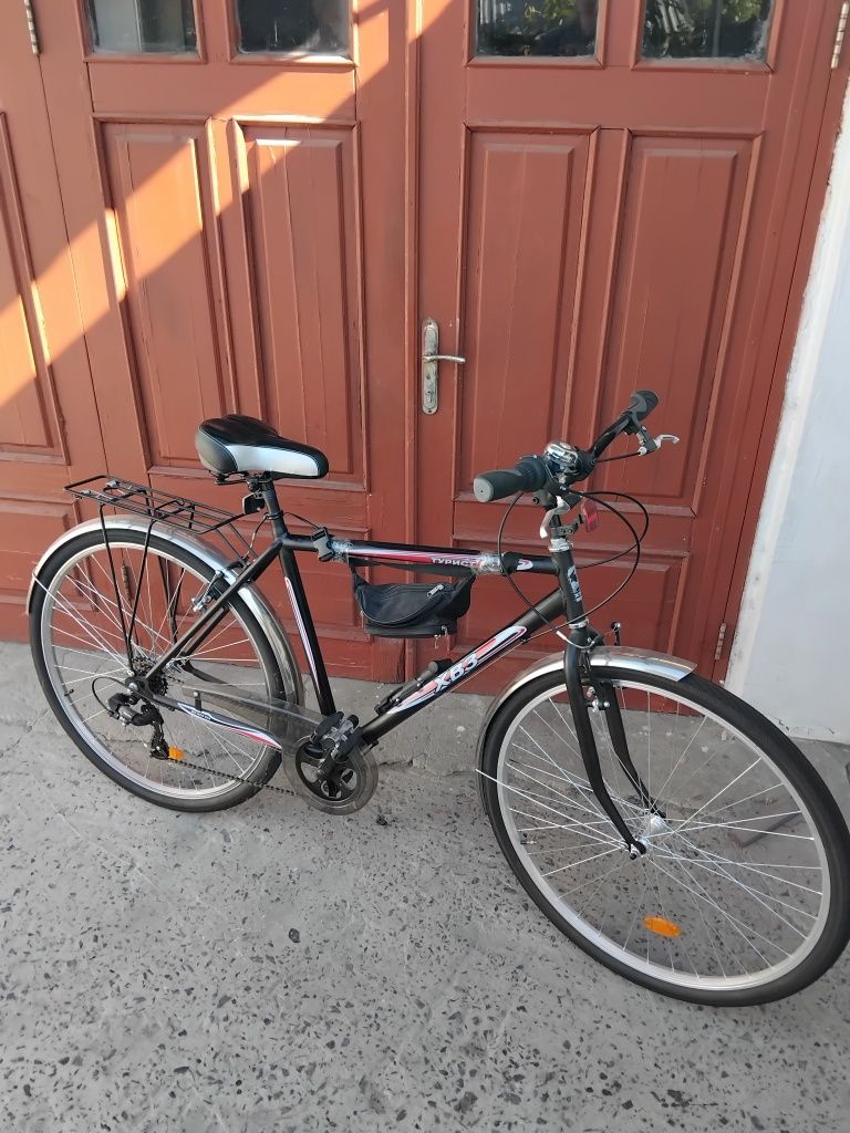 Продам велосипед турист ХВЗ.