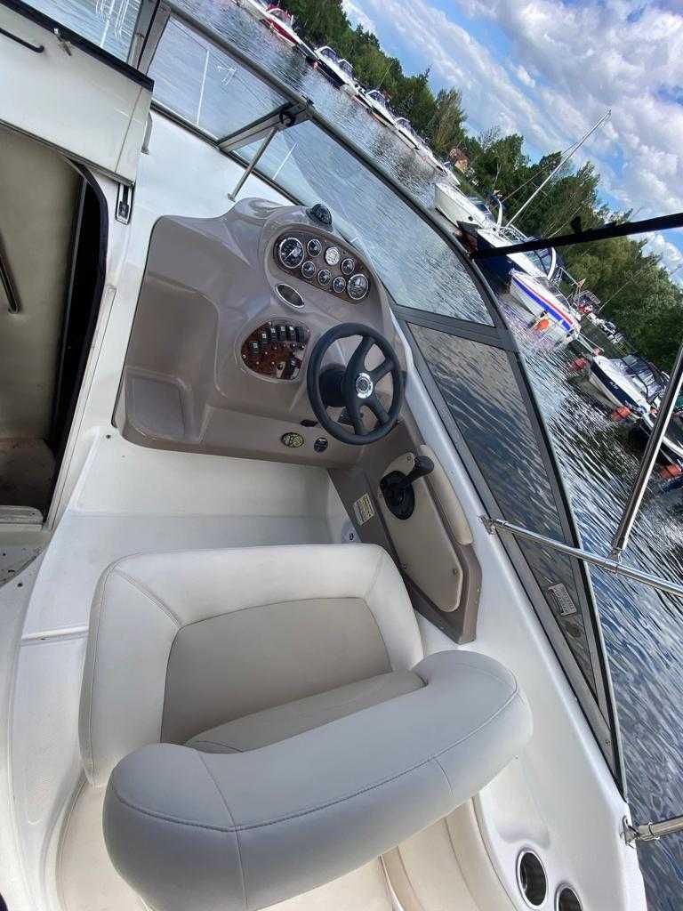 Jacht Motorówka łódź Regal 2465 nowe cabrio Bayliner Sea ray chaparral