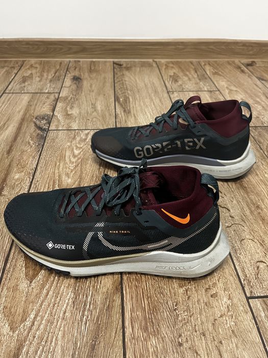 Buty do biegania Pegasus Trail 4 z membraną Gore-tex