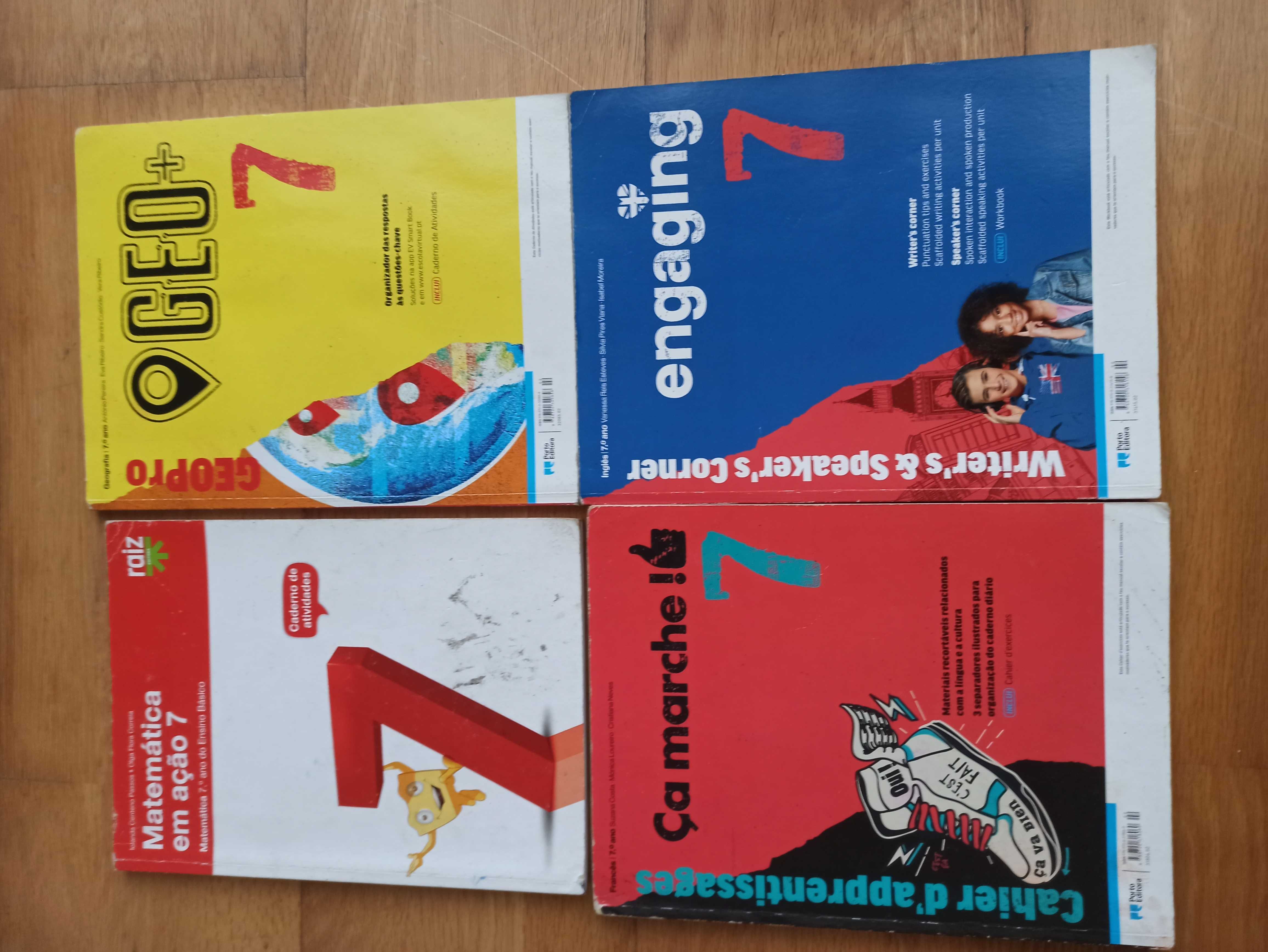 Livros escolates