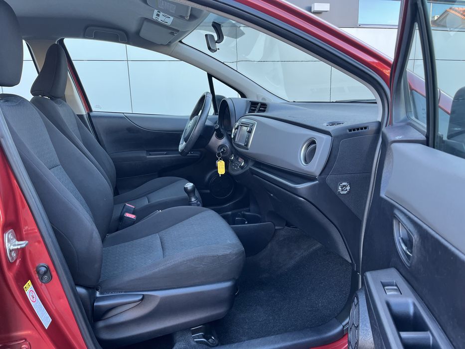 Toyota Yaris 1.0 VVT-I (2012)