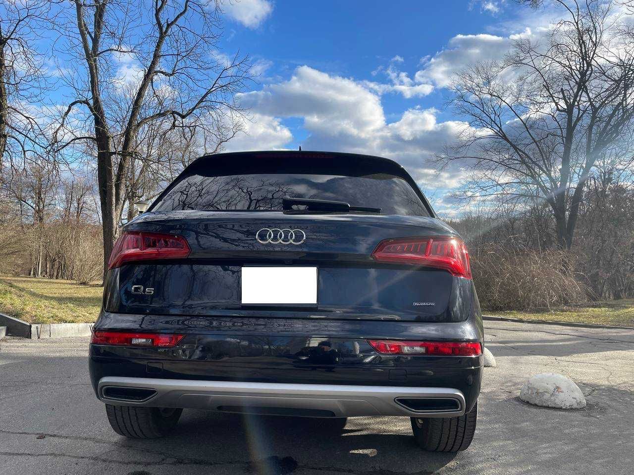 Продам AUDI Q5 2019