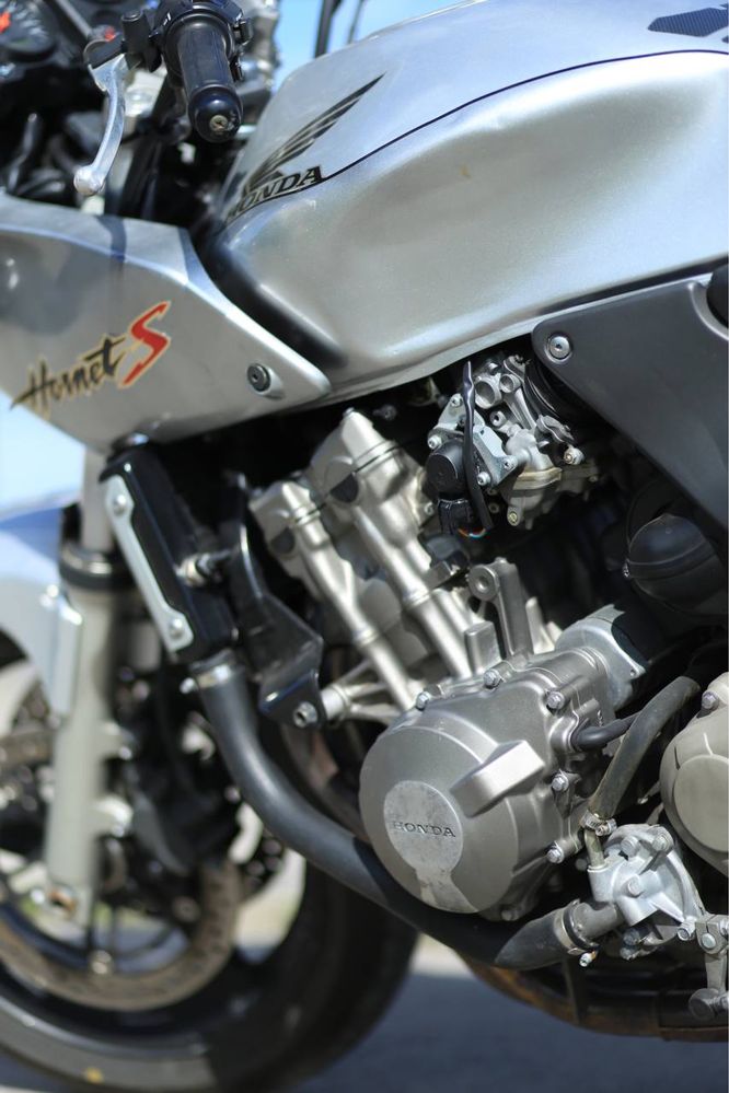 HORNET GSXR Yamaha R6 yzf zx6r cbr свіжо пригнаний Вінниця Турбів gsr