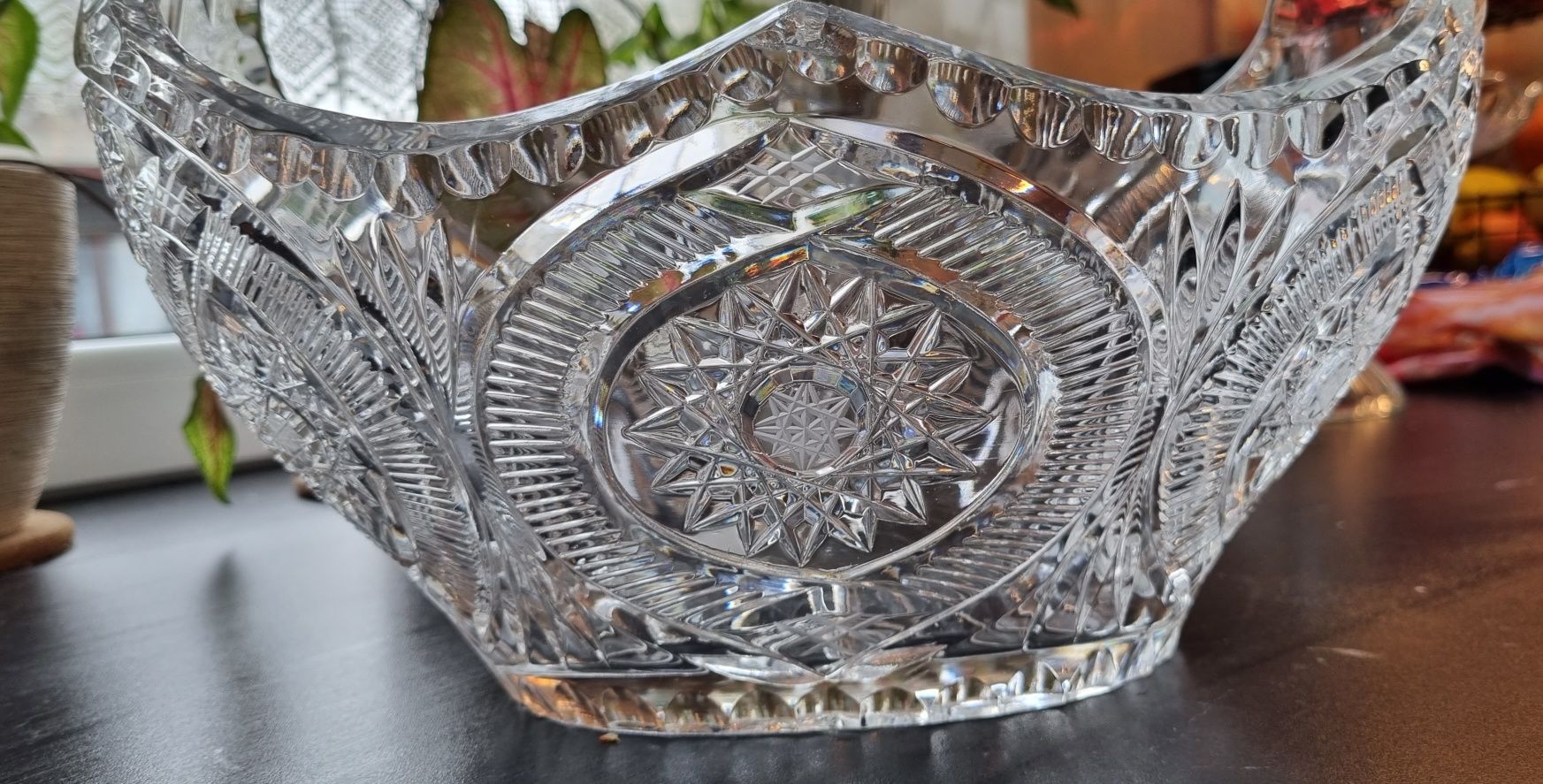 Kryształ  duży wazon dla kolekcjonerów  epoki PRL