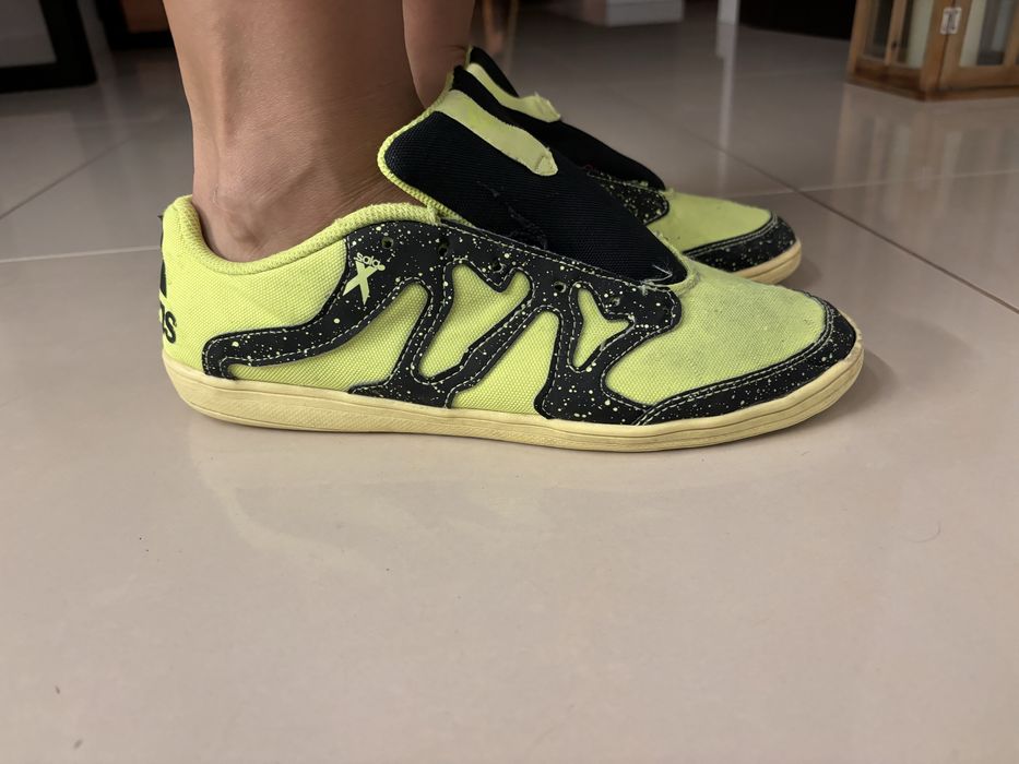 Adidas halówki 40 2/3 neonowe złote czarne  40,5