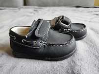 Buty chłopięce, mokasyny ,czarne, rozm. 19, nowe!