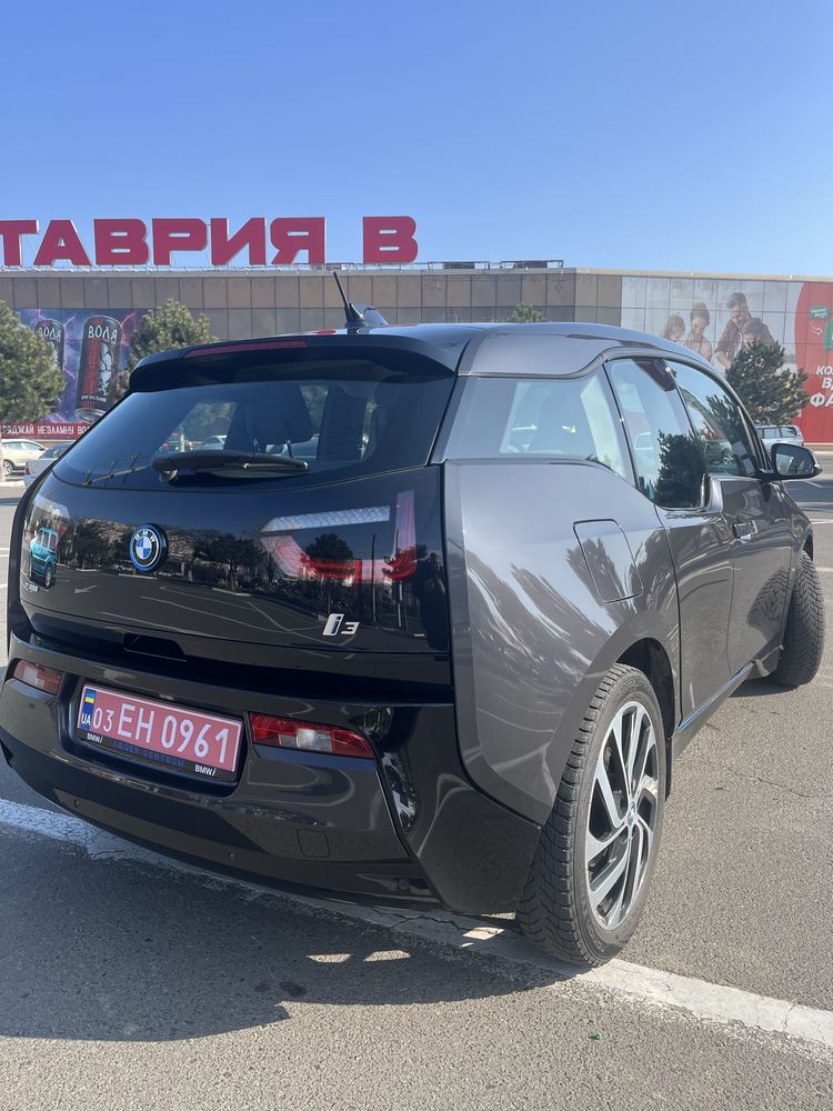 Продам BMW I3