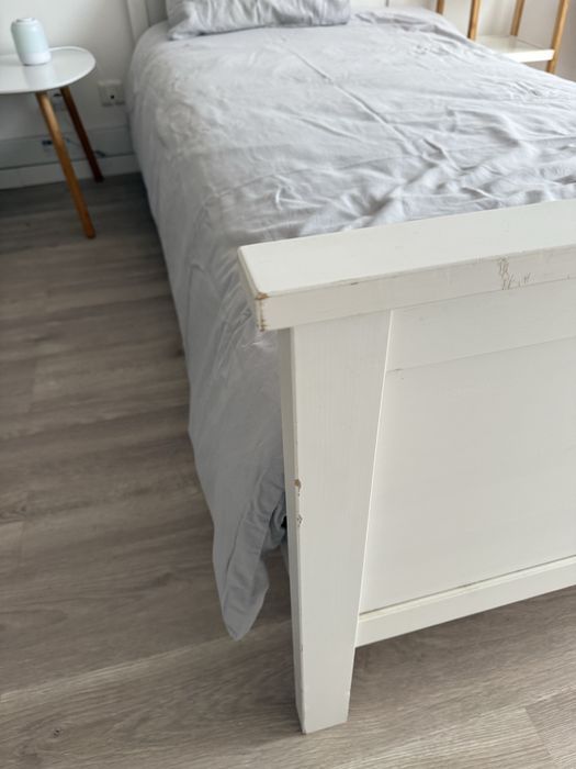 Camas indivuais Ikea ( valor para 2uni)