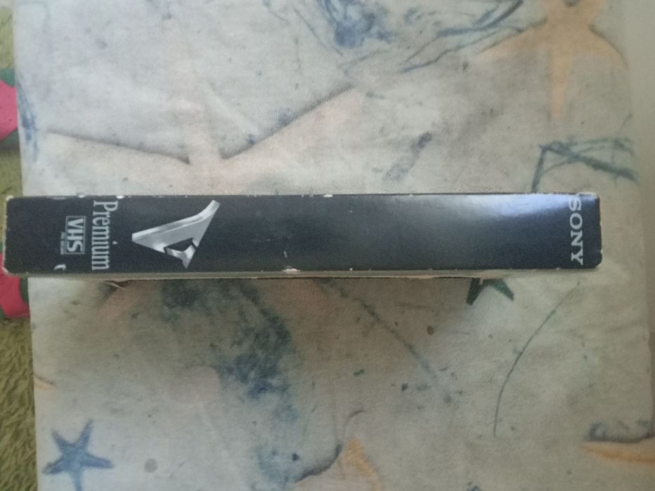Видеокассета VHS 1шт