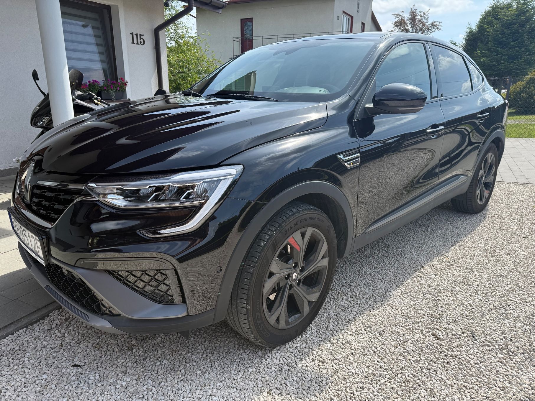 Renault Arkana 1.6 E-Tech Rs Line