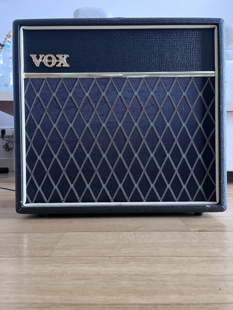Wzmacniacz gitarowy Vox Pathfinder 15