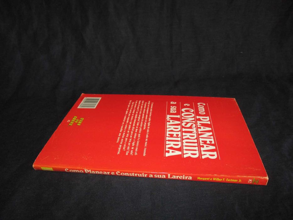 Livro Como Planear e Construir a sua Lareira Margaret e Wilbur Eastman