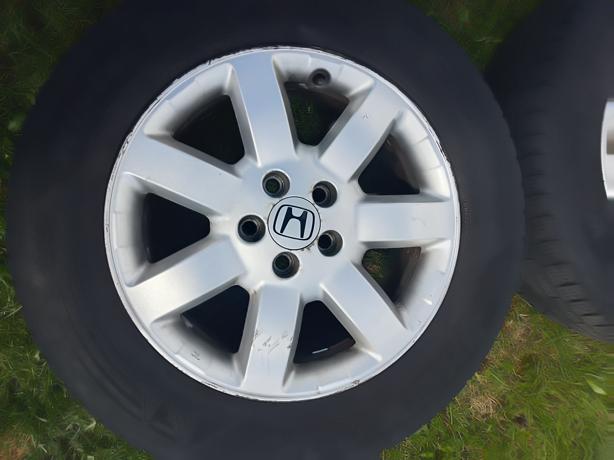 Felgi Honda CR-V 3 5x114.3 225/65 R17 opony zimowe