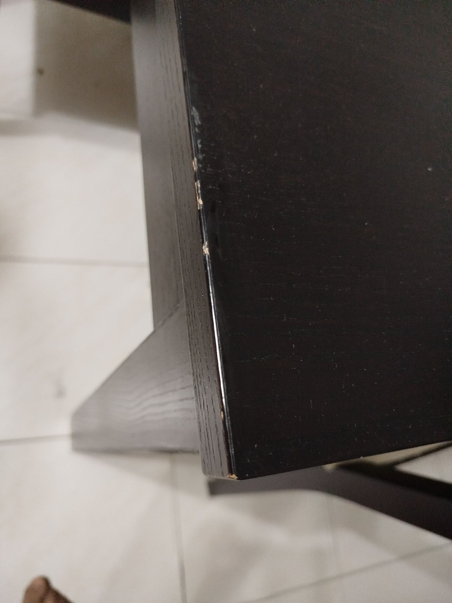 Mesa bjursta extensível de 6 a 10 lugares