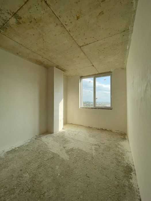 3 окремі кімнати+кухня студія в ЖК по вул. Незалежності.