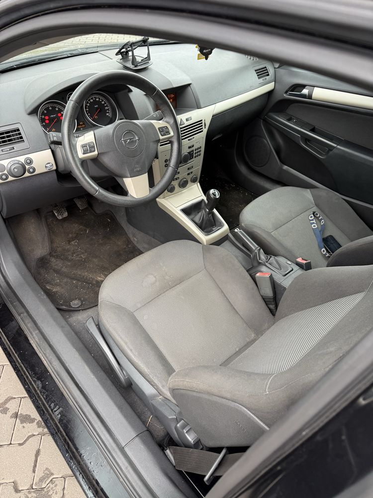 Ople Astra H GTC lift 1.6