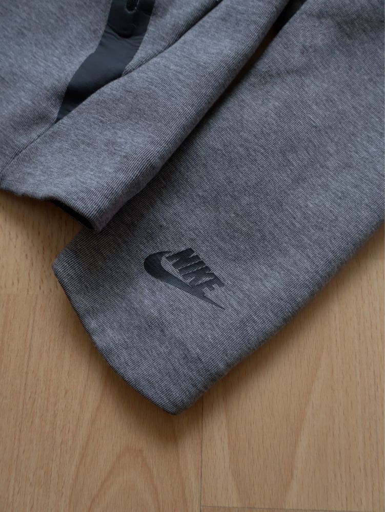 Світшот Nike Tech Fleece оригінал кофта худі найк