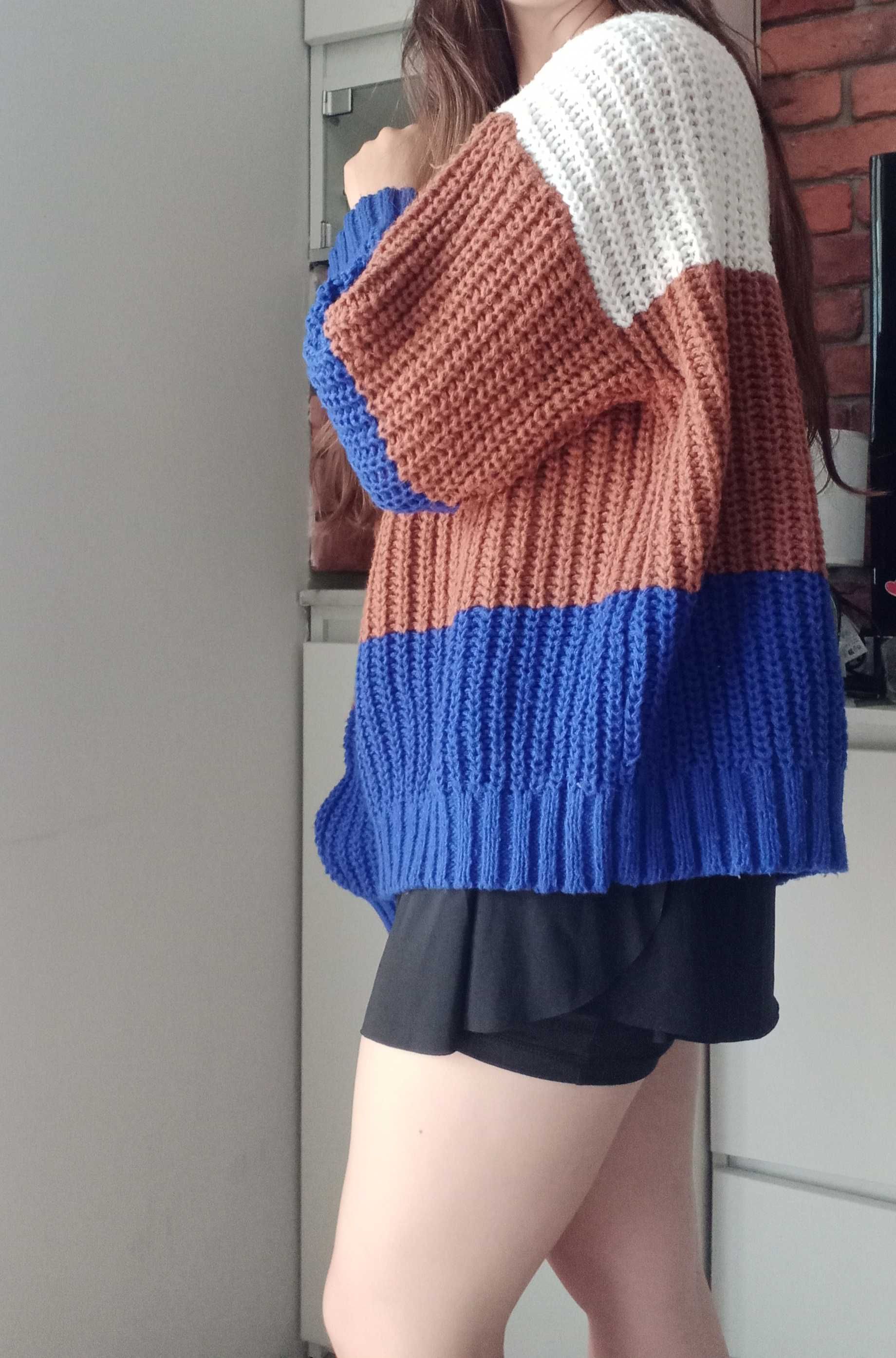 Sweter ciepły, miły, zimowy