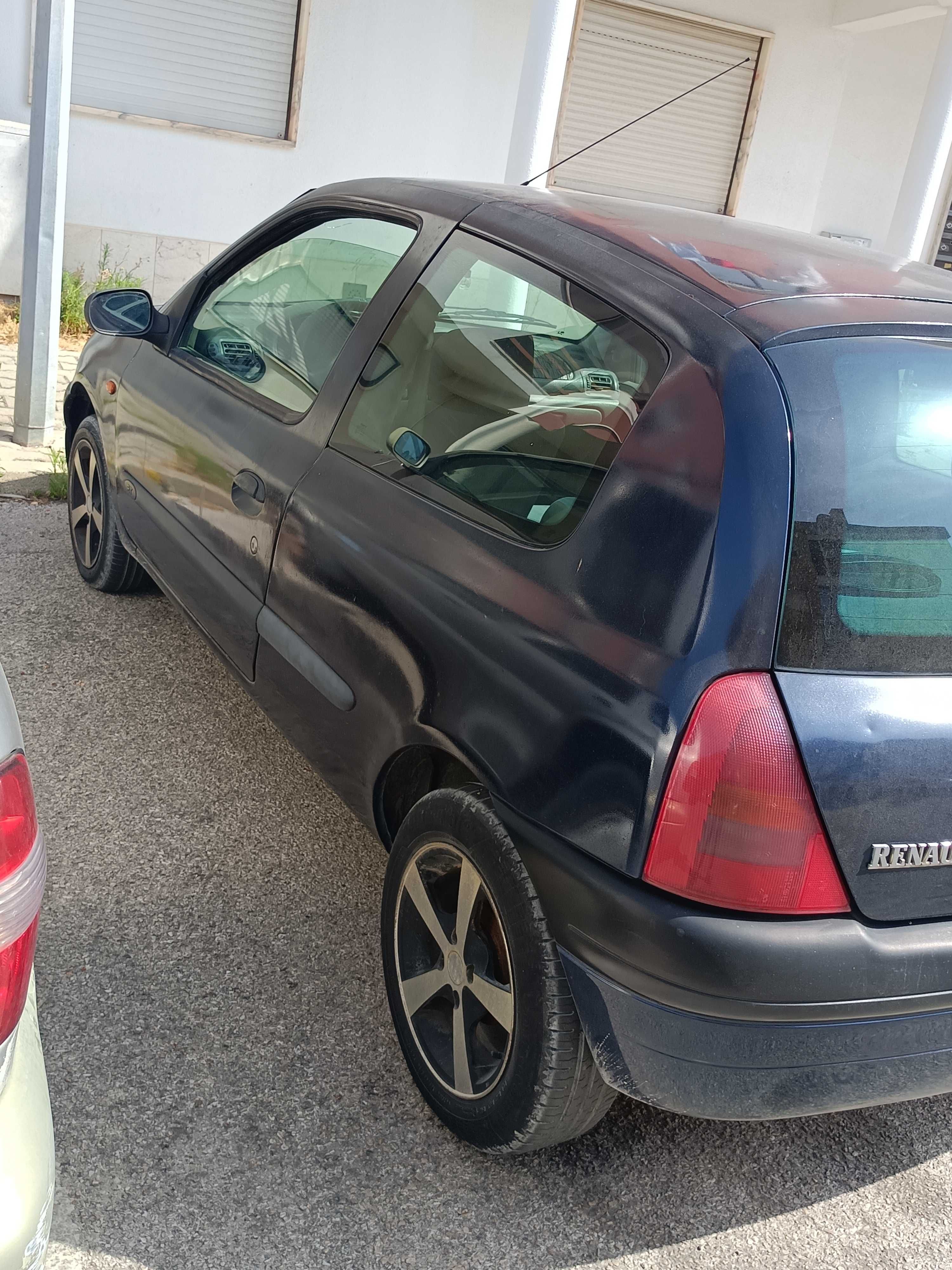 Renault Clio 1.3 gasolina