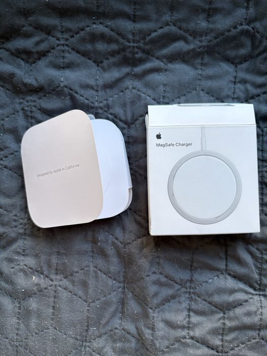 Бездротовий зарядний пристрій Apple MagSafe Charger